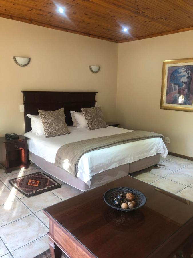 פארל Oak Tree Lodge מראה חיצוני תמונה