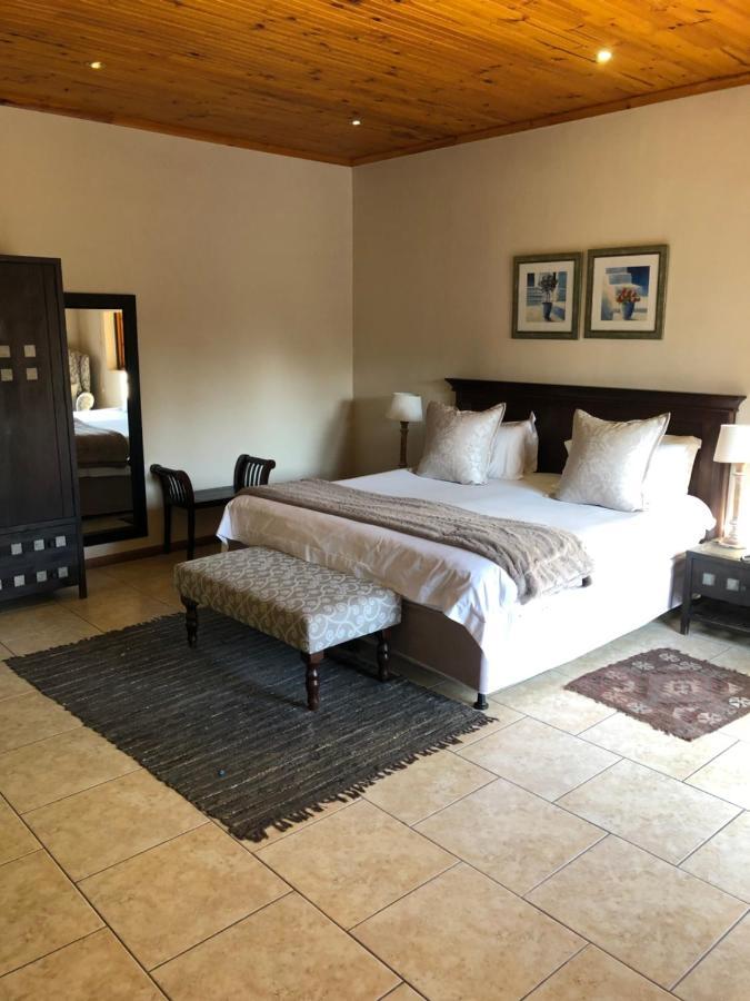 פארל Oak Tree Lodge מראה חיצוני תמונה