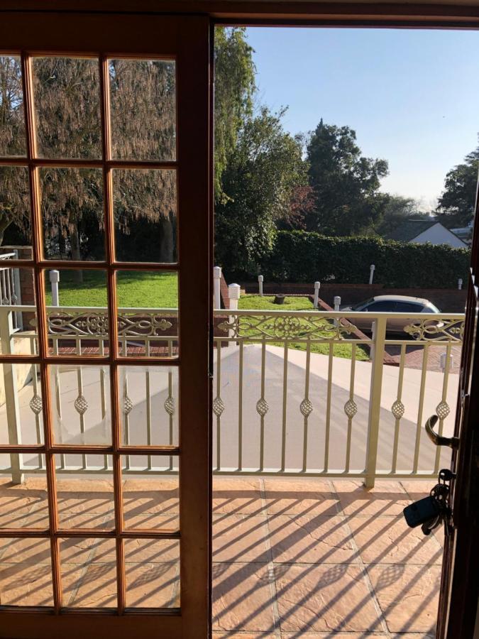 פארל Oak Tree Lodge מראה חיצוני תמונה
