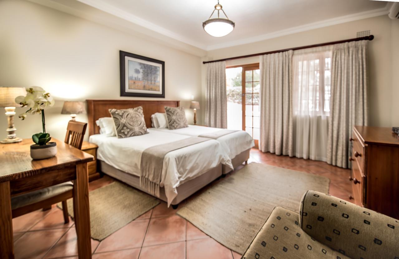 פארל Oak Tree Lodge מראה חיצוני תמונה
